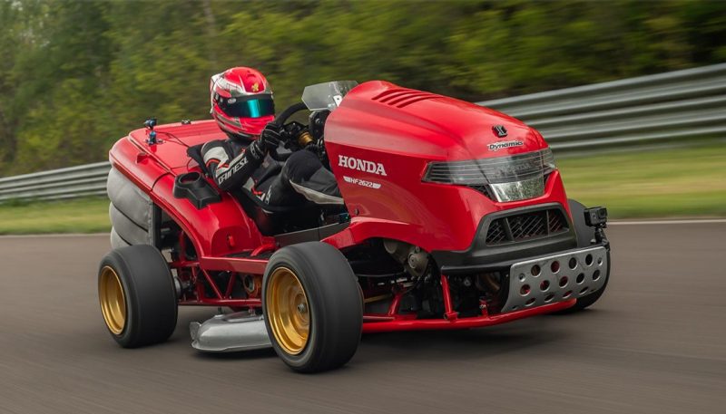 Watch the world's fastest lawnmower do 0-160km/h in 6 seconds 