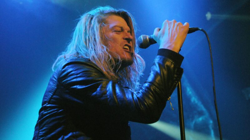 WATCH: Old footage of Puddle of Mudd's Wes Scantlin shows him singing a better cover of Nirvana's 'About a Girl'