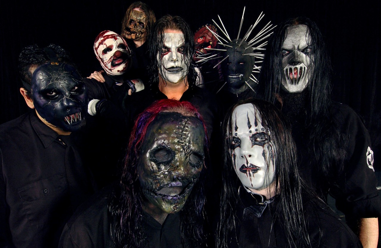 AUSTRALIA - JANUARY 30:  BIG DAY OUT  Photo of SLIPKNOT, posed at festival  (Photo by Martin Philbey/Redferns)