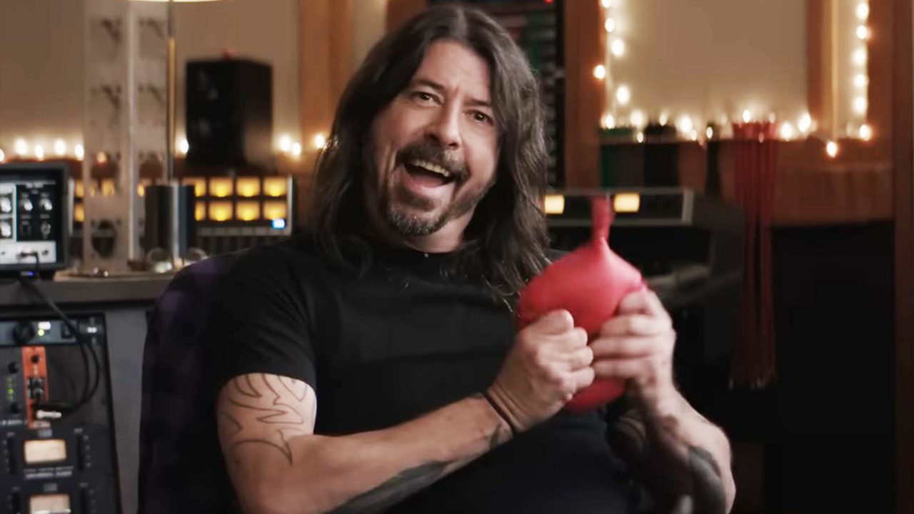 WATCH: Dave Grohl thanks Canada for Rush, the whoopie cushion and more in Super Bowl ad