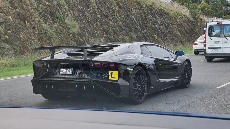 A 16 year old was spotted learning to drive in a fkn $400,000 Lamborghini